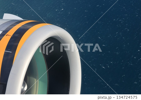 ジェットエンジン ジェットエンジン 134724575