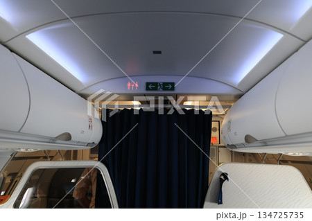 機内 機内 134725735