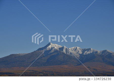 晩秋の斜里岳 134726230
