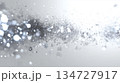 白いキラキラと輝く光のパーティクル 134727917