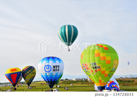 熱気球・バルーン 134728033