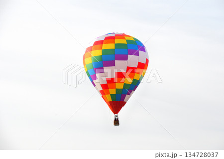 熱気球・バルーン 134728037