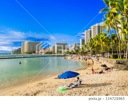 ハワイ 午後のワイキキビーチ ハワイ 午後のワイキキビーチ 134728965