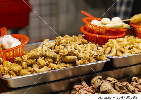 台湾 から揚げ 台湾唐揚げ フライドチキン 134730399