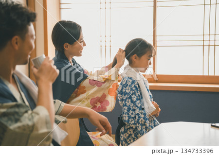 family trip　撮影協力：伊東小涌園 134733396