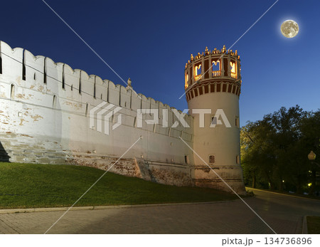 Novodevichy Convent (at night, with the super moon ), also known as Bogoroditse-Smolensky Monastery, Moscow, Russia Novodevichy Convent (at night, with the super moon ), also known as Bogoroditse-Smolensky Monastery, Moscow, Russia 134736896