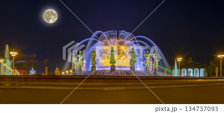 Fountain Friendship of Nations at night, with the super moon (1951-54, architects K. Topuridze and G. Konstantinovsky ) -- VDNKH (All-Russia Exhibition Centre), Moscow, Russia Fountain Friendship of Nations at night, with the super moon (1951-54, architects K. Topuridze and G. Konstantinovsky ) -- VDNKH (All-Russia Exhibition Centre), Moscow, Russia 134737093