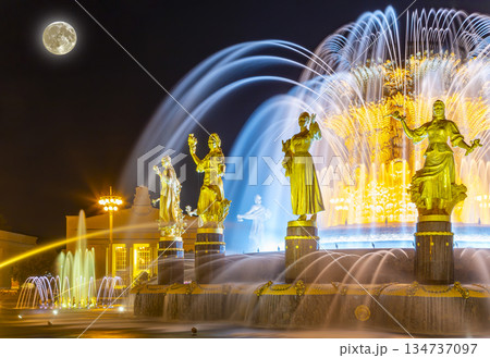 Fountain Friendship of Nations at night, with the super moon (1951-54, architects K. Topuridze and G. Konstantinovsky ) -- VDNKH (All-Russia Exhibition Centre), Moscow, Russia Fountain Friendship of Nations at night, with the super moon (1951-54, architects K. Topuridze and G. Konstantinovsky ) -- VDNKH (All-Russia Exhibition Centre), Moscow, Russia 134737097
