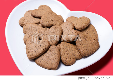 Heart-shaped ginger cookies 134743092