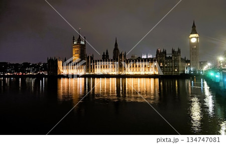 London, UK - December 29 2022: Surrounding View of London City 134747081