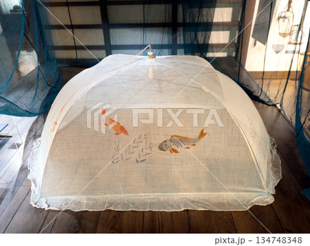 古民具　子供用の蚊帳　 134748348