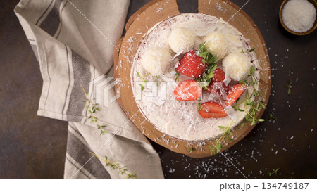 Naked cake with strawberries Naked cake with strawberries 134749187