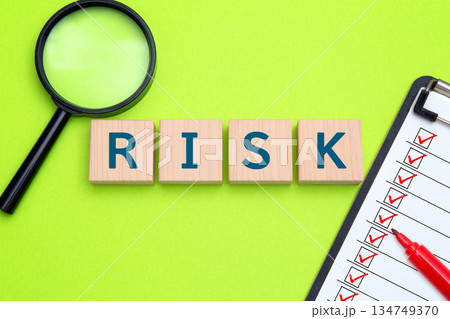 RISK 　リスク 134749370