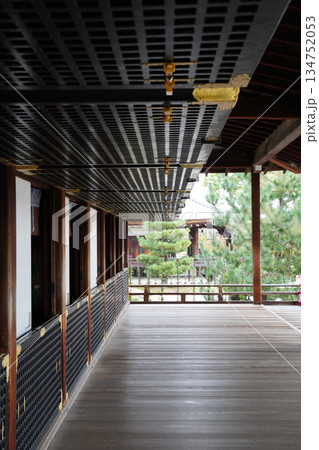 京都大覚寺の境内の風景 京都大覚寺の境内の風景 134752053