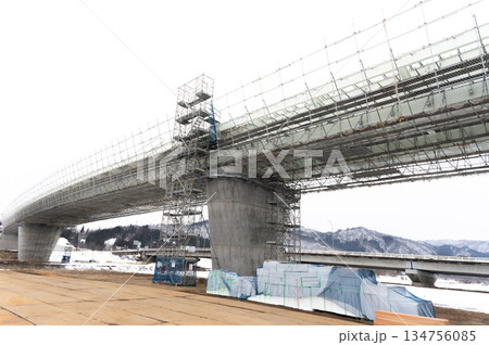 建設中の東北中央自動車道 134756085