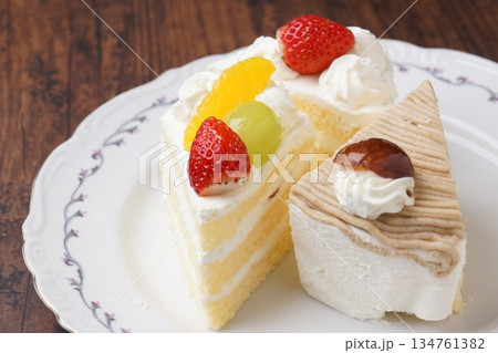 おいしいショートケーキ 134761382