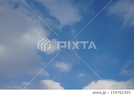 雲のある空 雲のある空 134762305