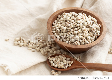 ハトムギ はと麦 ヨクイニン ハトムギ はと麦 ヨクイニン 134762603