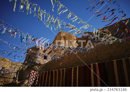 Street bazaar at Siwa 134763186