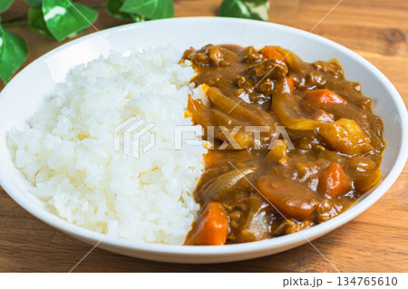 家庭的なカレーライス 134765610