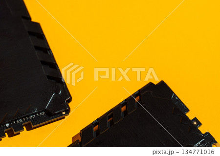 Minimal RAM hardware layout with large yellow copy space 134771016