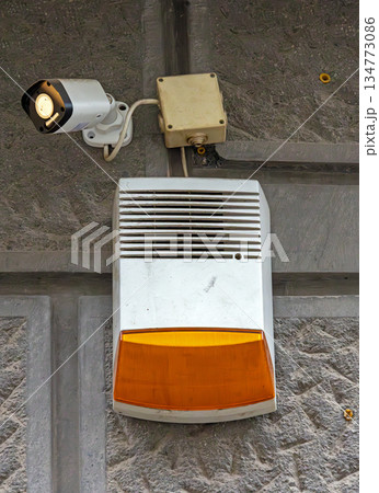Video surveillance signal alarm Video surveillance signal alarm 134773086