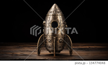 クラシカルなスチームパンクロケット模型｜重厚な質感が魅せるレトロフューチャーデザイン 134774048