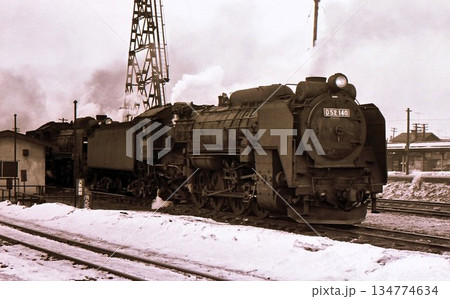 昭和46年　長万部駅のD52蒸気機関車　函館本線　北海道　記録写真 134774634