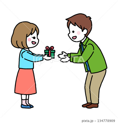 プレゼント交換する男女 134778909