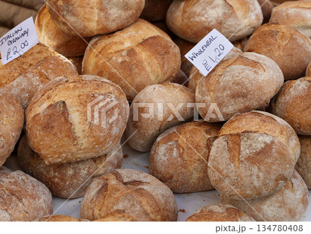 Wholemeal bread 134780408