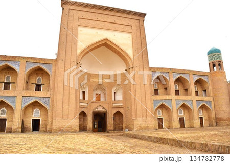 イチャンカラのメドレセ　ヒヴァ　ウズベキスタン　3 134782778