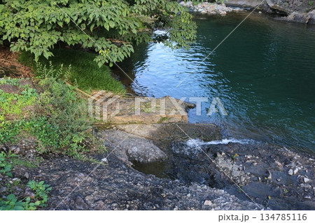 中央構造線 衝上断層 愛媛県 砥部町 中央構造線 衝上断層 愛媛県 砥部町 134785116