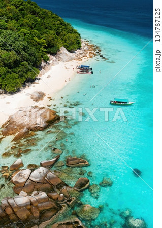 Aerial view of the white sand beach and coral reef on Lang Tengah Island, Terengganu, Malaysia Aerial view of the white sand beach and coral reef on Lang Tengah Island, Terengganu, Malaysia 134787125