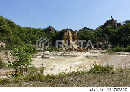 有田焼 泉山磁石場(日本磁器発祥の地)有田陶器市 有田焼 泉山磁石場(日本磁器発祥の地)有田陶器市 134787897