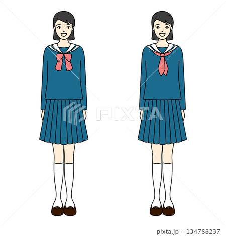 紺色のセーラー服を着てリボンとネクタイで直立する女子高生 134788237