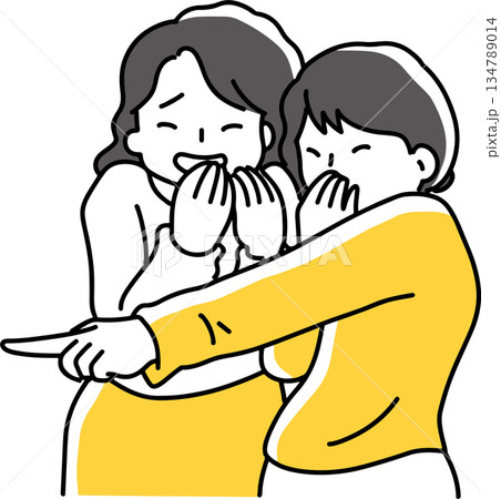 笑いながら指差す2人の女性 134789014