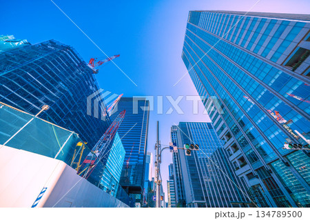 日本の東京都市景観12月28日新風景TOKYO TORCH 大手町に巨大鉄骨構造体…驚愕のタワー 134789500