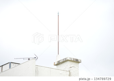 学校の避雷針02 134789729