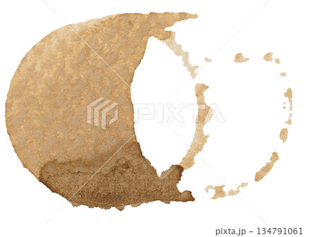 Round stain from a cup of coffee on an isolated background, top view 134791061