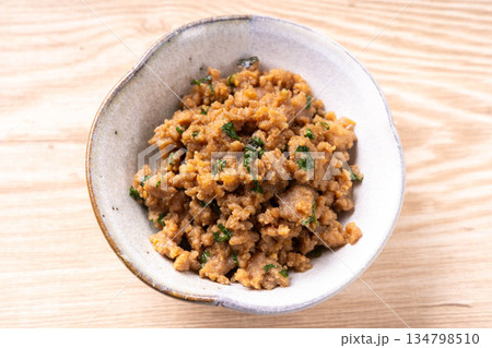 大葉肉味噌 134798510