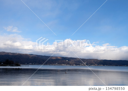 長野県岡谷市_岡谷湖畔公園付近からの諏訪湖6_2025年2月 長野県岡谷市_岡谷湖畔公園付近からの諏訪湖6_2025年2月 134798550