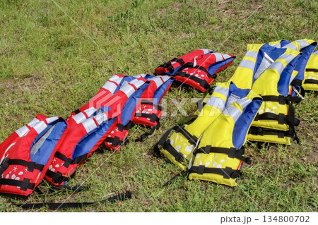 子供用救命胴衣 134800702