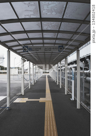 [関西国際空港]西日本エリアの空の玄関口 134802418