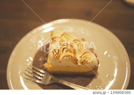 お家デザートのレモンパイ 134808160