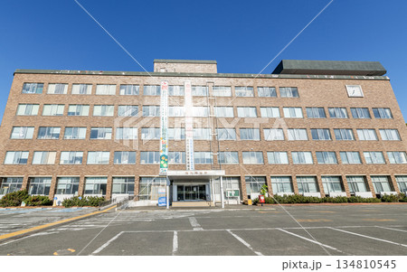 北海道稚内市 晴天の稚内市役所 北海道稚内市 晴天の稚内市役所 134810545