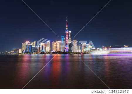 ナイトシーン 夕映 夜景 134812147