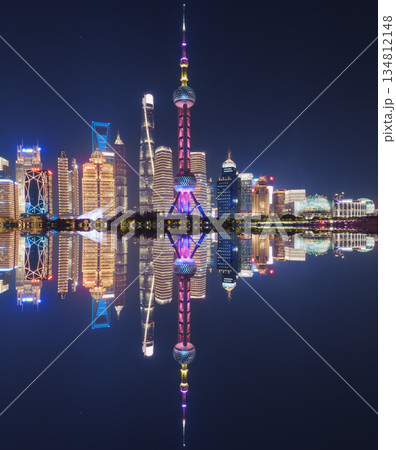 ナイトシーン 夕映 夜景 134812148