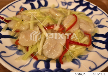 中華料理　韮黄鮮貝（黄にらとホタテの塩炒め） 134812994