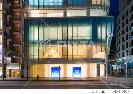 夜のティファニー銀座 134815408