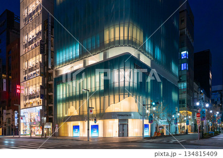 夜のティファニー銀座 134815409
